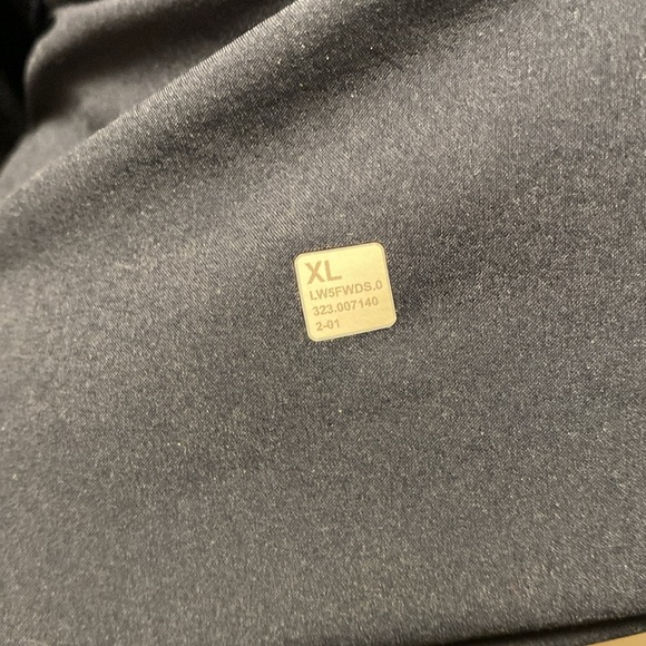 Lululemon Tapered-Leg Mid-Rise 7/8 Navy Pant - Picture 7 of 7